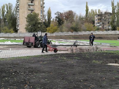У Кривому Розі після зливи над двома підземними школами утворилися провалля. Чи усувають пошкодження У Кривому Розі після зливи над двома підземними школами утворилися провалля. Чи усувають пошкодження