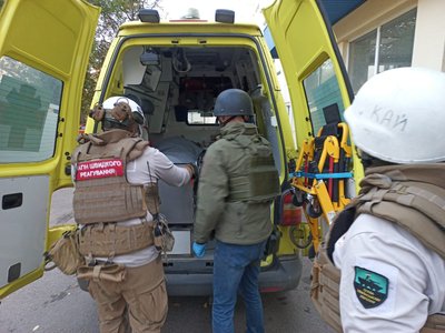 "Коли людина гине від обстрілів, це дуже страшно". Інтерв'ю з херсонським волонтером Товариства Червоного Хреста "Коли людина гине від обстрілів, це дуже страшно". Інтерв'ю з херсонським волонтером Товариства Червоного Хреста