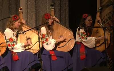 Популяризували бандуру: у Черкасах відбувся Всеукраїнський конкурс бандуристів Популяризували бандуру: у Черкасах відбувся Всеукраїнський конкурс бандуристів