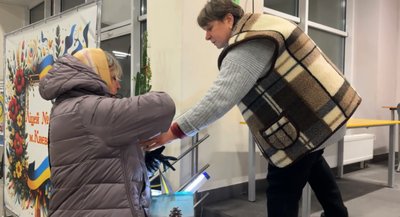 У ліцеї Дніпровського району Києва облаштували цілодобовий пункт обігріву У ліцеї Дніпровського району Києва облаштували цілодобовий пункт обігріву
