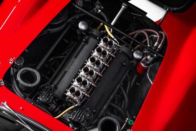 На аукціоні продали найдорожчий Ferrari — за $51,7 млн На аукціоні продали найдорожчий Ferrari — за $51,7 млн