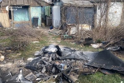 "Над будинком стався спалах": передмістя Одеси атакували БпЛА вночі 22 березня "Над будинком стався спалах": передмістя Одеси атакували БпЛА вночі 22 березня