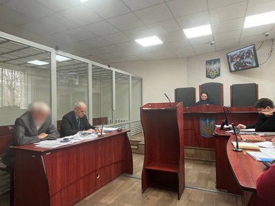 Просять про відвід судді: у Черкасах судять колишніх членів Компартії Просять про відвід судді: у Черкасах судять колишніх членів Компартії