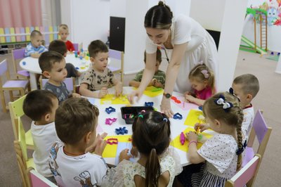 Заснувала у Миколаєві безпечний простір для навчання та розвитку дітей: історія переселенки з ТОТ Херсонщини Заснувала у Миколаєві безпечний простір для навчання та розвитку дітей: історія переселенки з ТОТ Херсонщини