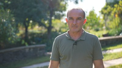"Він плакав, бо від нього відмовились": як черкащанка наважилась на всиновлення дитини після смерті сина "Він плакав, бо від нього відмовились": як черкащанка наважилась на всиновлення дитини після смерті сина
