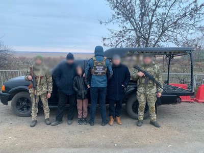 На Одещині священник сховав дитину у катафалку, щоб доставити до кордону чоловіка На Одещині священник сховав дитину у катафалку, щоб доставити до кордону чоловіка
