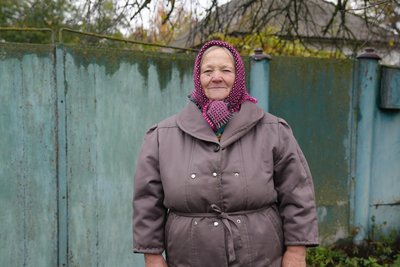 "У своїй хаті вже доживу". Як живуть останні мешканці покинутого села на Сумщині "У своїй хаті вже доживу". Як живуть останні мешканці покинутого села на Сумщині