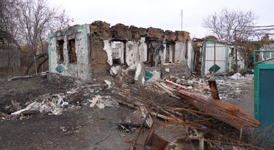 Сиділи 50 днів без світла. Що жителі прифронтової Преображенки на Дніпропетровщині розповіли про атаки "шахедами" Сиділи 50 днів без світла. Що жителі прифронтової Преображенки на Дніпропетровщині розповіли про атаки "шахедами"