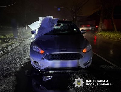 В Одесі молодик збив пішохода: потерпілий не вижив В Одесі молодик збив пішохода: потерпілий не вижив