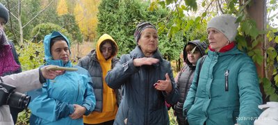 Галина Обіход розповідає про догляд за зеленими насадженнями