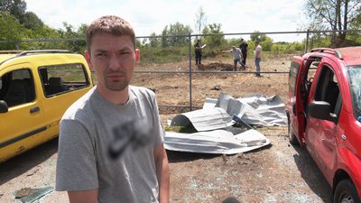 "Головне, що люди всі живі": очевидці про російську атаку по підприємствах у Чернігові "Головне, що люди всі живі": очевидці про російську атаку по підприємствах у Чернігові