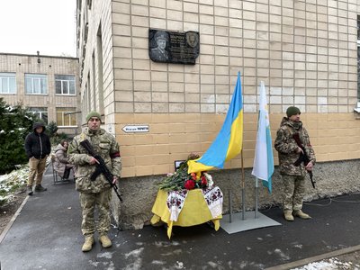 У Полтаві на двох ліцеях відкрили меморіальні дошки полеглим захисникам У Полтаві на двох ліцеях відкрили меморіальні дошки полеглим захисникам