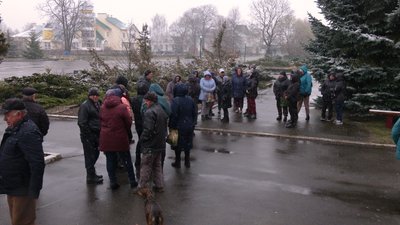 "Ми відірвані від усього": два тижні без електрики залишаються жителі п’яти прикордонних сіл на Чернігівщині "Ми відірвані від усього": два тижні без електрики залишаються жителі п’яти прикордонних сіл на Чернігівщині