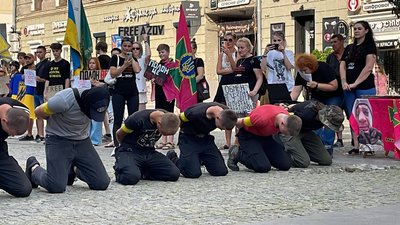 До річниці терактів у Оленівській колонії у Дніпрі проведуть перформанс До річниці терактів у Оленівській колонії у Дніпрі проведуть перформанс