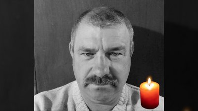 Поховання на Чернігівщині: в останню путь провели 7 військових Поховання на Чернігівщині: в останню путь провели 7 військових