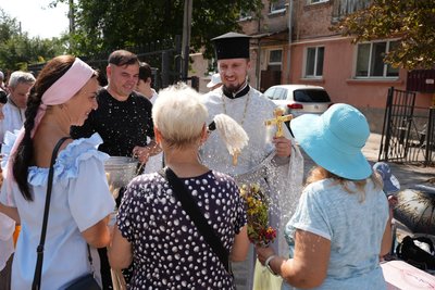 «Освячують дари природи»: у громадах ПЦУ на Кіровоградщині відзначають Яблучний Спас