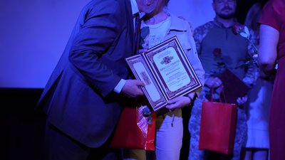 У Сумах медикам вручили орден Святого Пантелеймона: чим важлива відзнака У Сумах медикам вручили орден Святого Пантелеймона: чим важлива відзнака