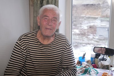 "Я одну війну пережив, і тепер нікуди не поїду" — житель прифронтового Водяного на Дніпропетровщині "Я одну війну пережив, і тепер нікуди не поїду" — житель прифронтового Водяного на Дніпропетровщині