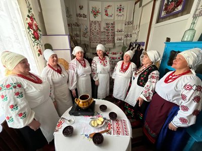 У громаді на Черкащині з ягід бузини готують десерт зі 120-річною історією У громаді на Черкащині з ягід бузини готують десерт зі 120-річною історією