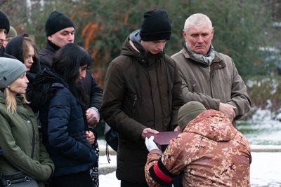В Ужгороді попрощалися із захисником Валерієм Маковським В Ужгороді попрощалися із захисником Валерієм Маковським