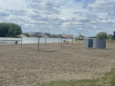 Купальний сезон у Хмельницькому: як підготували міський пляж та які результати перевірки води Купальний сезон у Хмельницькому: як підготували міський пляж та які результати перевірки води