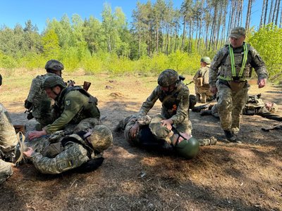 Бойове злагодження: прикордонники Волинського загону тренуються перед ротацією на фронт Бойове злагодження: прикордонники Волинського загону тренуються перед ротацією на фронт