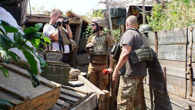 "Від війни ховатись сенсу немає": інтерв’ю з пресофіцером 413 батальйону безпілотних систем "Рейд" Олексієм Годзенком "Від війни ховатись сенсу немає": інтерв’ю з пресофіцером 413 батальйону безпілотних систем "Рейд" Олексієм Годзенком