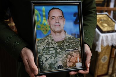У Луцьку попрощалися з головним сержантом Сергієм Макаруком У Луцьку попрощалися з головним сержантом Сергієм Макаруком