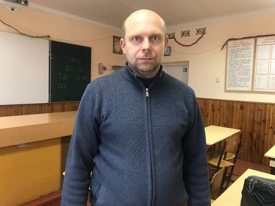 Двигун з "Волги" та підручні матеріали: як школяр з Житомира розробив прилад отримання електроенергії від дощу Двигун з "Волги" та підручні матеріали: як школяр з Житомира розробив прилад отримання електроенергії від дощу