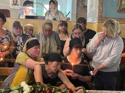 У Сумах поховали бійця Олександра Потапова, який загинув на Донеччині У Сумах поховали бійця Олександра Потапова, який загинув на Донеччині