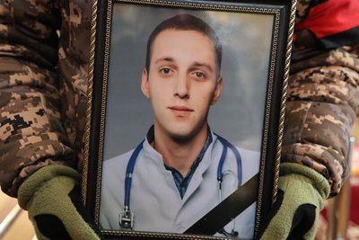 У Луцьку попрощалися з 34-річним солдатом Іваном Прокопцем У Луцьку попрощалися з 34-річним солдатом Іваном Прокопцем