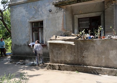 Російської армія вдарила по багатоквартирних будинках у Херсоні: розповіді жителів