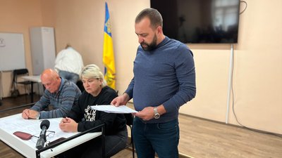 У Прилуках на Чернігівщині хочуть підвищити тарифи на опалення, гарячу воду та вивезення сміття У Прилуках на Чернігівщині хочуть підвищити тарифи на опалення, гарячу воду та вивезення сміття