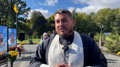 У селищі на Чернігівщині місцеві жителі своїм коштом облаштували Алею пам’яті загиблих героїв У селищі на Чернігівщині місцеві жителі своїм коштом облаштували Алею пам’яті загиблих героїв