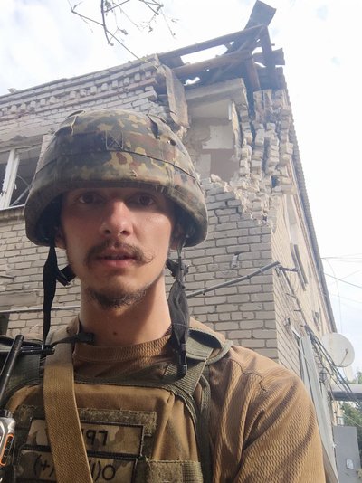 "Тільки прошу, пишайся мною": історія Грека з Черкащини, який загинув у Бахмуті "Тільки прошу, пишайся мною": історія Грека з Черкащини, який загинув у Бахмуті