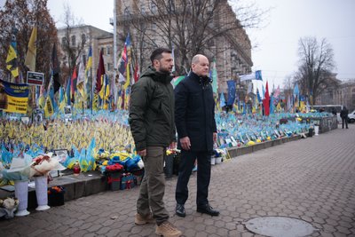 Німецький канцлер Олаф Шольц і президент України Володимир Зеленський, Київ, 2 грудня 2024 року