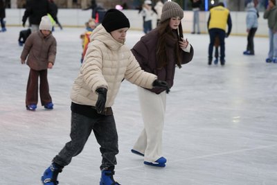 В Одесі стартував зимовий сезон: які ковзанки відкриті у 2026 році