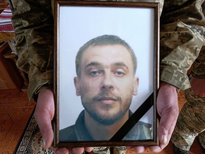 У Хмельницькому попрощалися із двома полеглими захисниками