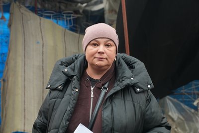 У Сумах підприємиця заявила про пошкодження комунальним підприємством торгового намету у середмісті