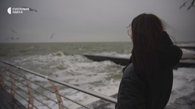 "Продовжуємо шукати": інтерв’ю з дружиною безвісти зниклого військового моряка Дамира Ауліна "Продовжуємо шукати": інтерв’ю з дружиною безвісти зниклого військового моряка Дамира Ауліна