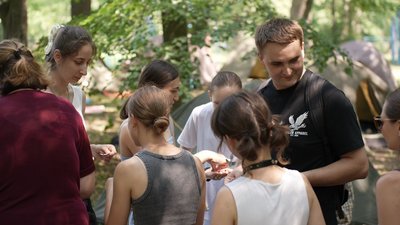 "Гартуємось віками": на Вінниччині запрацював табір для молоді "Гартуємось віками": на Вінниччині запрацював табір для молоді