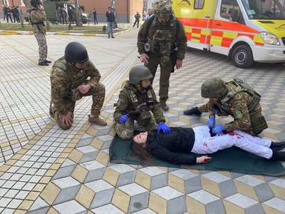 Сирена, вибух, дим: як відбувалися навчання в Ірпінському ліцеї Сирена, вибух, дим: як відбувалися навчання в Ірпінському ліцеї