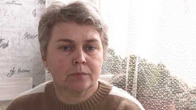 До фронту менш як 28 км: із селища Слов’янка на Дніпропетровщині евакуювався дитбудинок сімейного типу До фронту менш як 28 км: із селища Слов’янка на Дніпропетровщині евакуювався дитбудинок сімейного типу