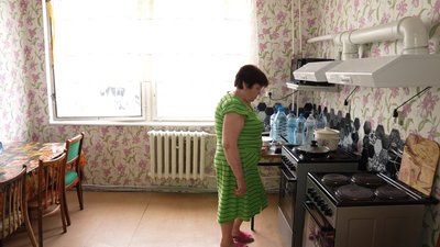 "Нас вивозили бронетранспортером": на Кіровоградщині поселили переселенців з Донеччини "Нас вивозили бронетранспортером": на Кіровоградщині поселили переселенців з Донеччини
