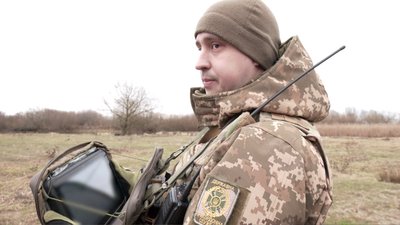 "Можна спати спокійно": як працює мобільно-вогнева група на кордоні Рівненщини з Білоруссю "Можна спати спокійно": як працює мобільно-вогнева група на кордоні Рівненщини з Білоруссю