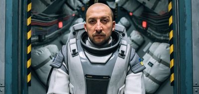 Я блукав у космосі, а потім спустився на Землю: інтерв'ю з Павло Остріковим — режисером "Ти —космос" Я блукав у космосі, а потім спустився на Землю: інтерв'ю з Павло Остріковим — режисером "Ти —космос"