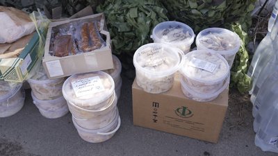 Вінницькі волонтери зібрали гумвантаж для оборонців Вінницькі волонтери зібрали гумвантаж для оборонців
