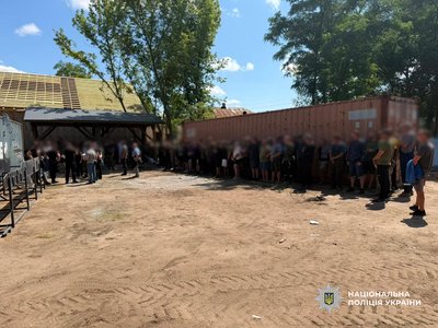 Будував власний будинок силами підлеглих: в Одесі затримали командира військової частини Будував власний будинок силами підлеглих: в Одесі затримали командира військової частини