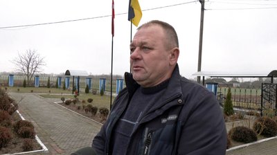 Парафіяни церкви на Волині колядували селами, щоб заробити гроші на храм Парафіяни церкви на Волині колядували селами, щоб заробити гроші на храм