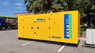 Полтаватеплоенерго отримало понад 20 газових генераторів перед опалювальним сезоном Полтаватеплоенерго отримало понад 20 газових генераторів перед опалювальним сезоном